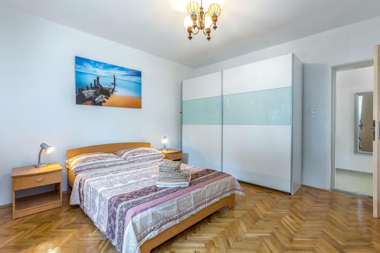 Apartman Lucia 里耶卡 外观 照片